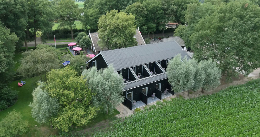 Hotel Boerderij Restaurant De Gloepe Diffelen Exterior photo